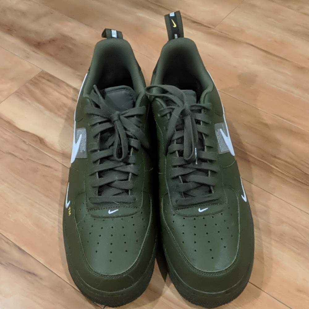 Nike Air Force 1's Sneakers